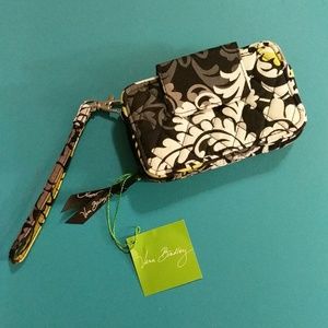 Vera Bradley smartphone wristlet
